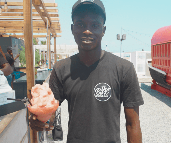 The Box Beach Bar BOXMALL ONIRU